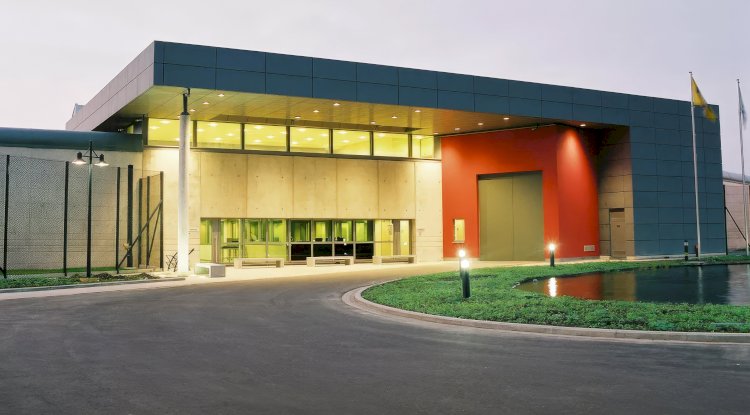 Hasselt cezaevi aşırı doluluğa teslim: Tek tip helal yemek dönemine geçiliyor