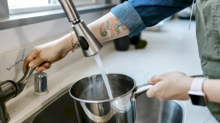 Flaman musluk suyunda PFAS krizi: Ölçümlerin dörtte biri limit üstü