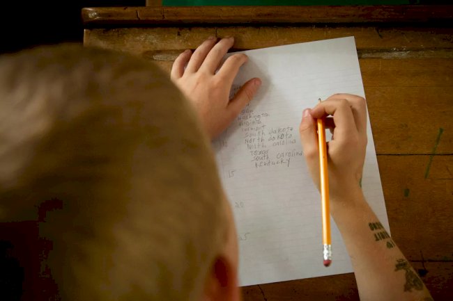 Göçmen kökenli bireyler arasında dil ve aritmetik farkları Flandre’de zirveye ulaşıyor