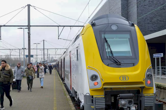 NMBS yeni zaman çizelgesi: Değişen düzenlemeler ve yolcular için yenilikler