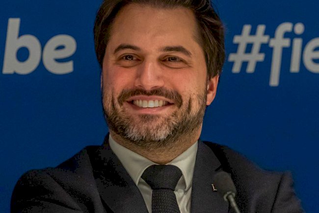 Bouchez ve Glatigny’nin açıklamaları çelişiyor Valonya’da Flamanca tartışmaları