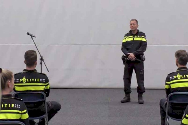 Hollanda’da polis yemini tartışması: Kur’an ile yemin hakkı tanındı, SGP itiraz etti