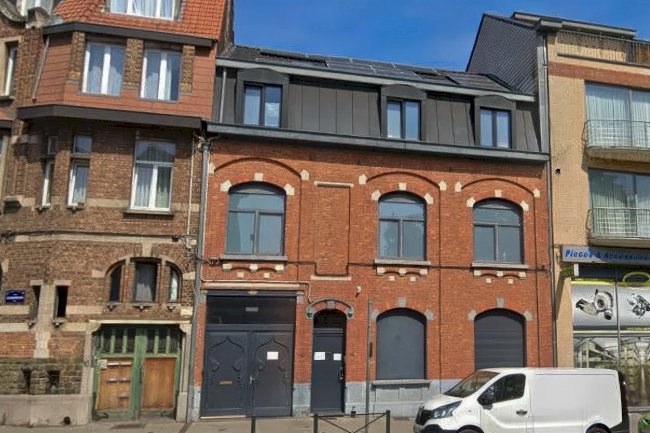 Molenbeek’teki camiye saldırı planlayan 14 yaşındaki çocuk tutuklandı cemaati endişeli