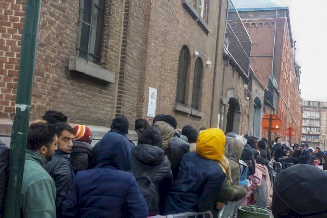 Göçmenler iş buluyor ama eğitime erişim ve ayrımcılık sorunları devam ediyor