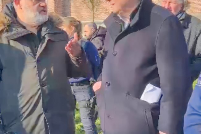 Grimbergen’deki istismar iddiası protesto edildi: "Evlatlarımızın güvenliği sağlanmalı"