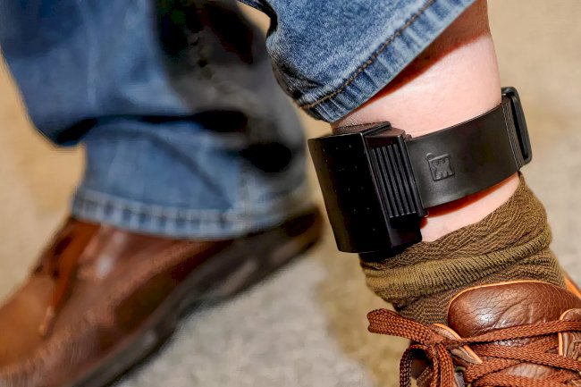 Flaman Adalet Bakanı Demir: "4.000 hükümlüye ayak bileği kelepçesi takılması önerisi"