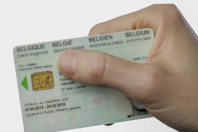 Belçika hükümeti vatandaşlık iptalini genişletmeyi planlıyor