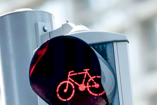 Antwerp’te kırmızı ışık ihlaline sıkı denetim: Suçlular hemen mahkemeye çıkarılacak