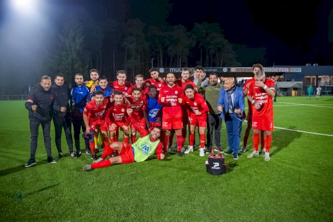 Belçika tarihinde bir ilk: Turkse Rangers 3. Lig yolunda tarih yazıyor!