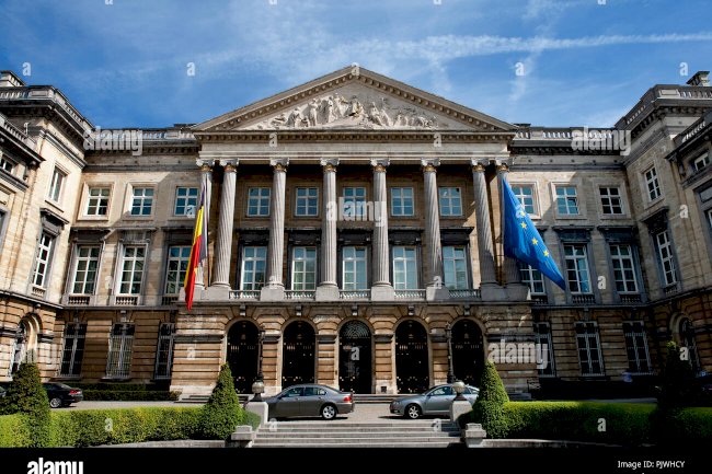 Vooruit’tan siyasi emeklilik reformu çağrısı: “Milletvekilleri de eşit yükü taşımak zorunda”