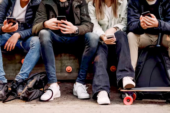 16 Yaş altı için sosyal medya yasağı tartışması büyüyor