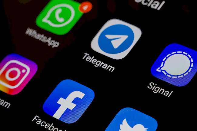 ‘Chat Kontrolü’ krizi: WhatsApp ve Signal, AB’nin mesaj tarama yasasına karşı ayağa kalktı