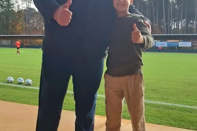 İki şampiyonun sıcacık buluşması: Grekoromen güreşçi Özdemir ile minik judocu Yağar arasında tatlı diyalog