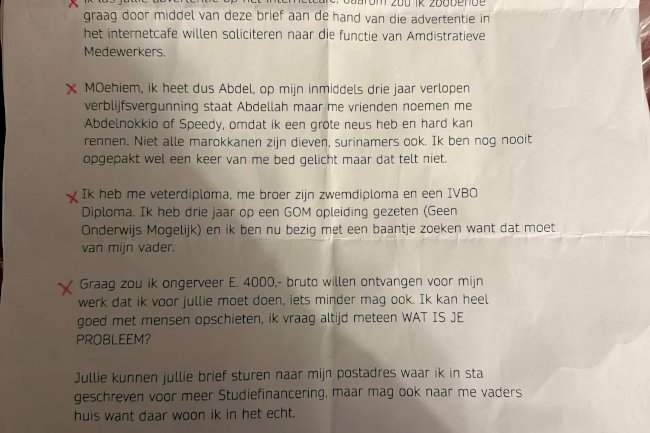 Hollanda’da ırkçı ödev skandalı: “Faslı Birinin Özgeçmişini Düzeltin” talimatı tepki çekti