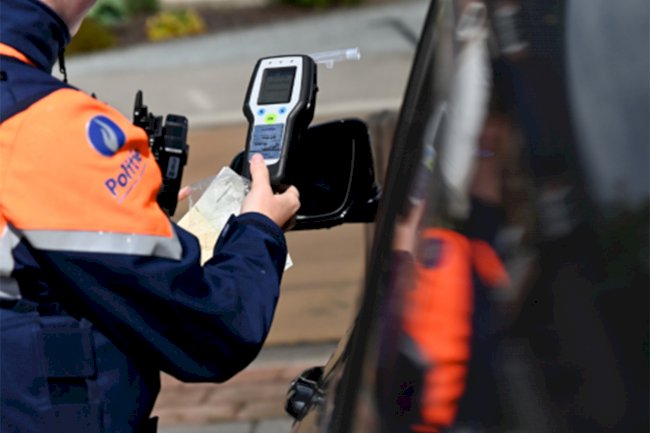 Belçika’da Alkollü Araç Kullanma Cezaları Eşitlendi: 0,8 Promilde Ehliyete 15 Gün El Konulacak