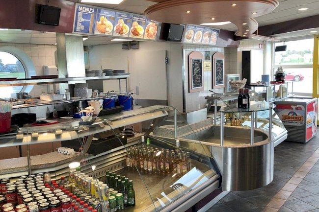 Hollanda’da peçeli kadına hizmet verilmemesi yargıya taşınıyor