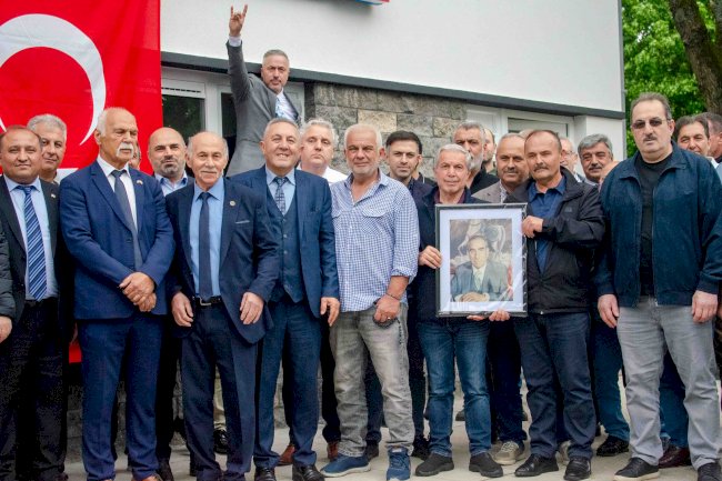 Heusden-Zolder Kültür Ocağı yeni hizmet binasını görkemli bir törenle açtı