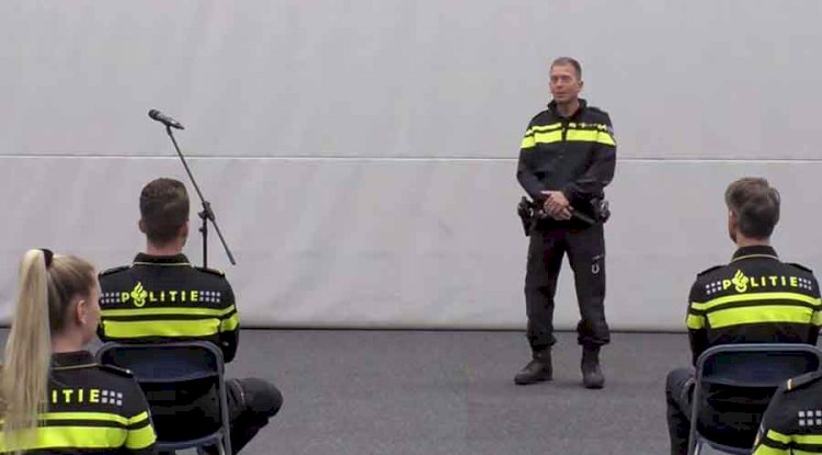 Hollanda’da polis yemini tartışması: Kur’an ile yemin hakkı tanındı, SGP itiraz etti