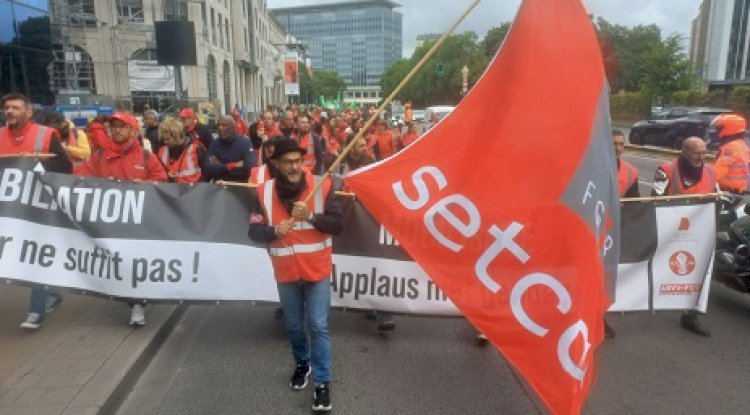 Brüksel’de Sendikalardan Protesto