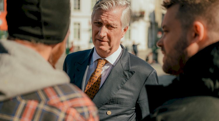 Belçika Kralı Filip’ten Brüksel’de Evsizlere Ziyaret