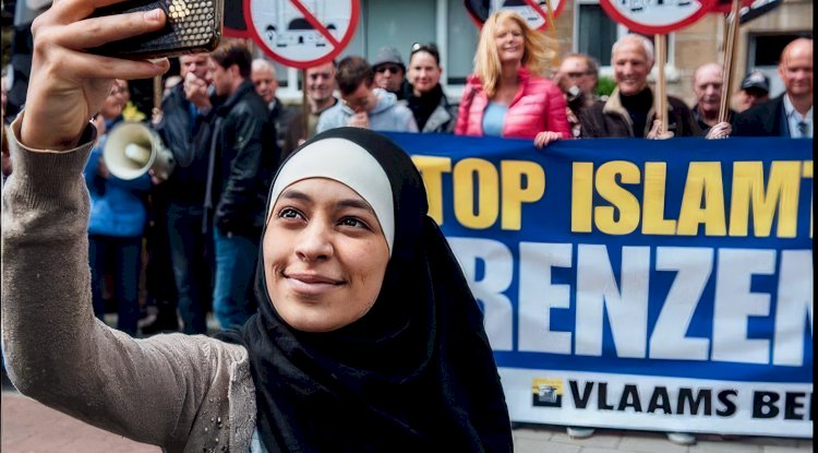 Belçika’da İslamofobik saldırılar gündemde