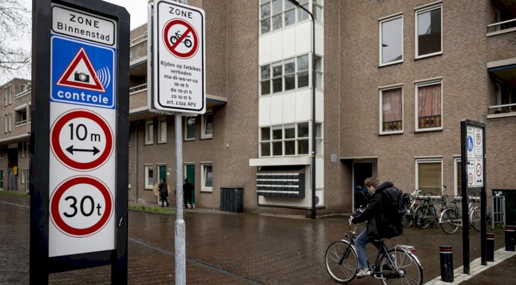 Enschede şehir merkezinde ‘kirli’ kamyonetlere ceza yağmuru: 119 sürücüye ceza