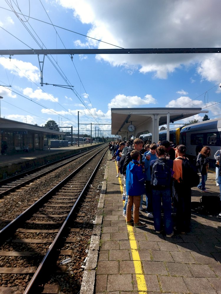 Dondurucu soğuklar tren trafiğini etkiledi uygulama ve web sitesinde teknik sorunlar