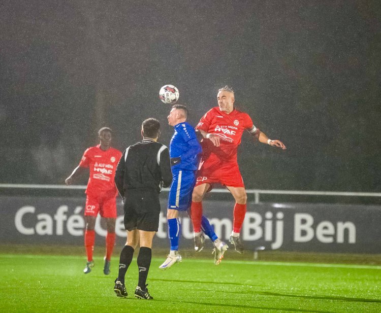 Turkse Rangers, 10 kişi kaldığı maçta Park Houthalen’e karşı 3-3 beraberlik sağladı