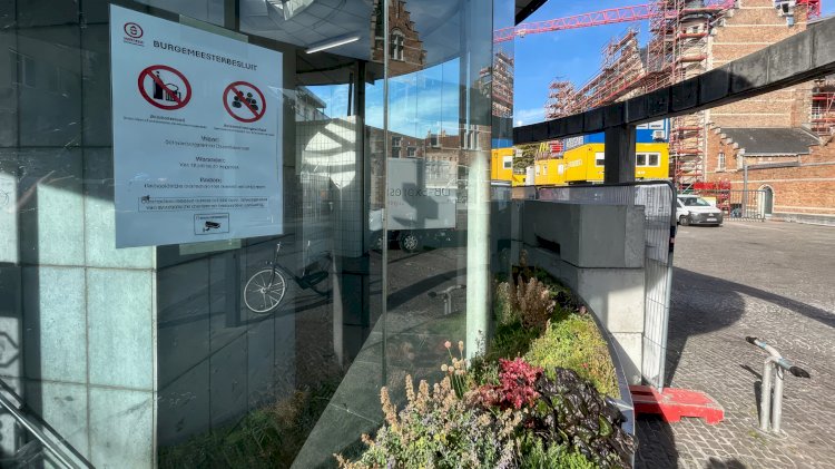 Kortrijk’te alkol ve kalabalık yasağı: Schouwburg Meydanı’nda sert tedbirler ağustos sonuna kadar devrede