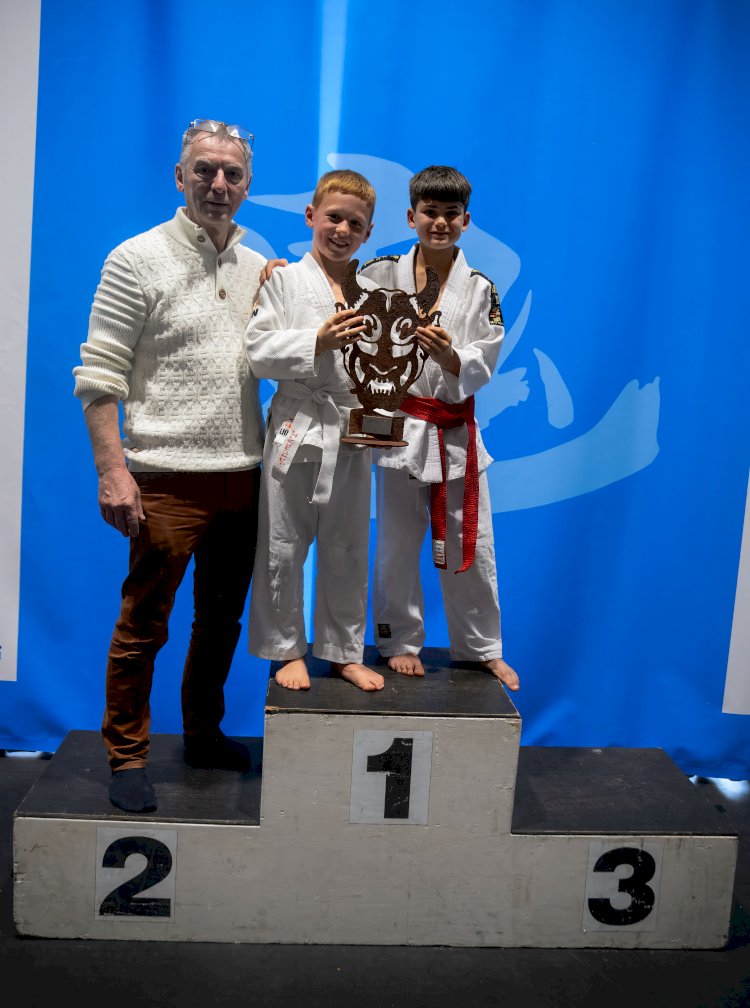 Minik judocularımızdan Abdülhakim Yağar altın, Kerem gümüş kazandı; takım 2. oldu