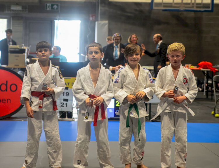 Minik judocularımızdan Abdülhakim Yağar altın, Kerem gümüş kazandı; takım 2. oldu