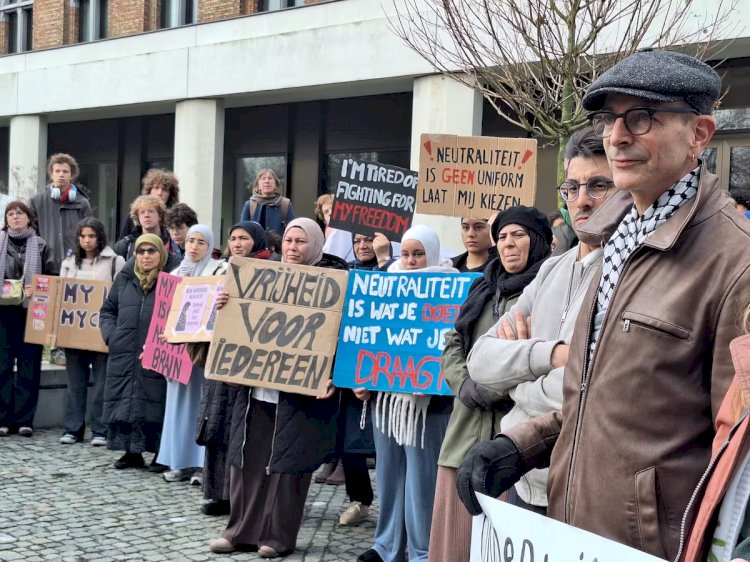 Doğu Flandra’da eyalet okullarında başörtüsü yasağı onaylandı