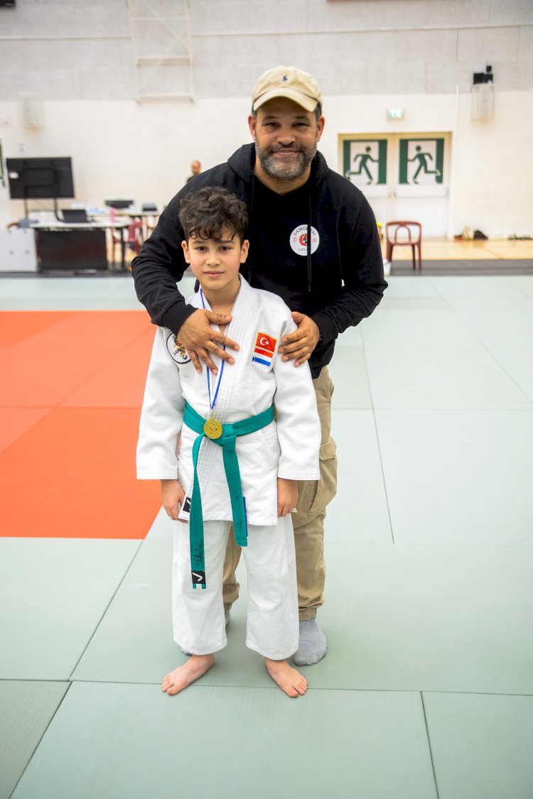 Genk Judo Turnuvası’nda Türk minikler fırtına gibi esti: Altın, gümüş ve bronz madalyaların sahibi oldular