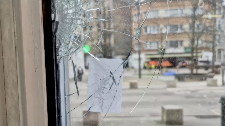 Brüksel’de silahlı saldırılar alarm veriyor