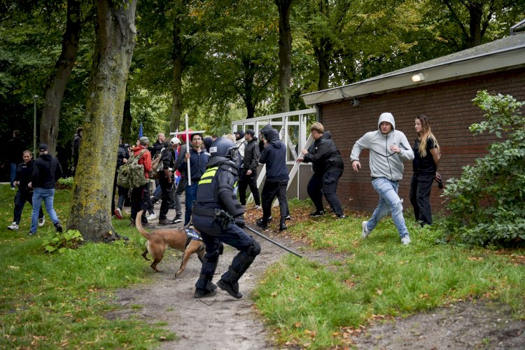 Den Haag’da aşırı sağcı gösteri savaş alanına döndü: Polis saldırıya uğradı, yürüyüş yasaklandı