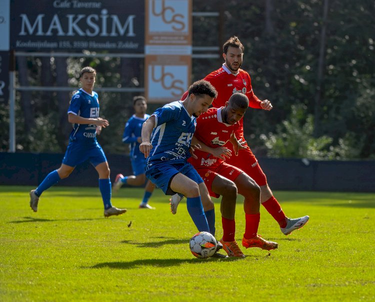 KFC Anadol, Turkse Rangers karşısında 2-0’dan 3-2 kazandı