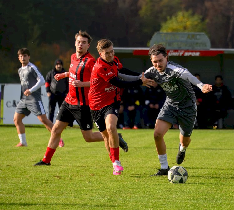 Ümitspor’dan farklı galibiyet: Güven Çavuş’un iki golüyle Boorsem B’yi 5-1 mağlup etti